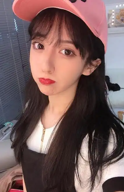 绝地求生主播呆妹儿上演宫心计,诉苦被斗鱼限流剑指新秀小团团?_网易