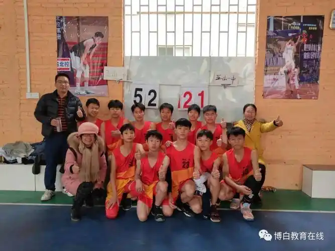 捷报从博白县城传回亚山二中校内,全校师生如同过节一样开心,倍感振奋