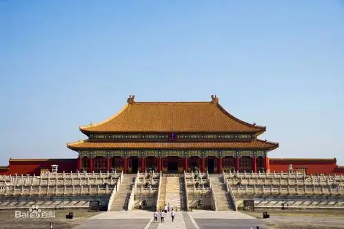 中国传统建筑中的宫殿堂楼阁轩榭各有什么特点