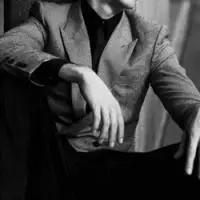 黑白西装_男生头像_我要个性网