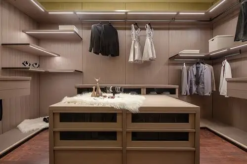 深圳市星河第三空间 | 双鹰 | 整体固装非标定制