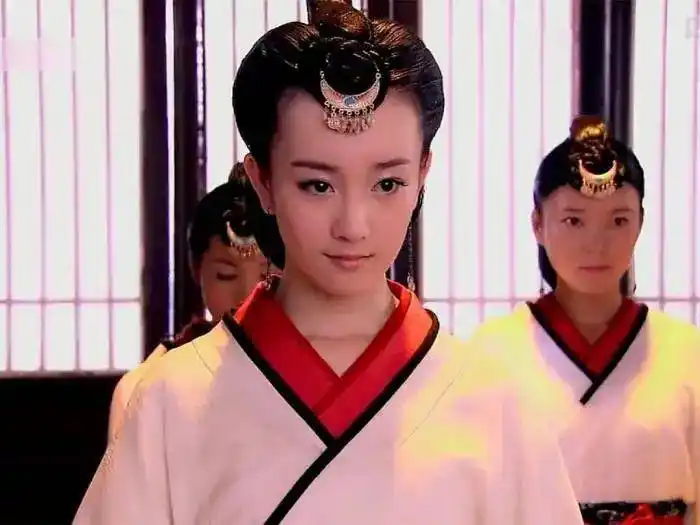 文咏珊版的王语嫣被骂颜值低6版神仙姐姐你更喜欢谁