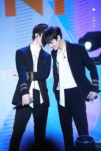 【烟尘】o53 林彦俊x范丞丞——超甜北极圈糖点合集