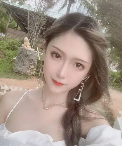 有种照骗叫腐团儿看到其唯一一张素颜照求你别化妆