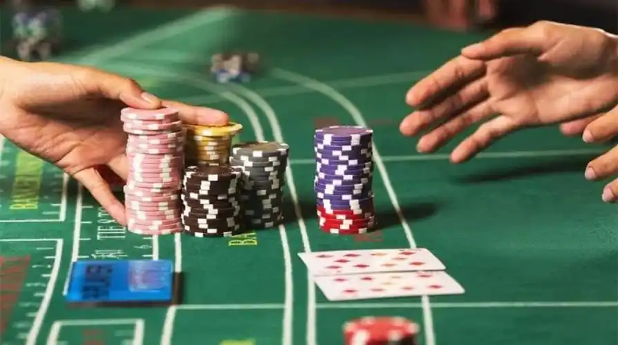 澳门11月赌厅收益大跌有知名贵宾厅仍保持百亿转码