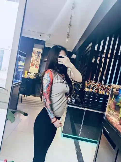 花臂女孩买家秀