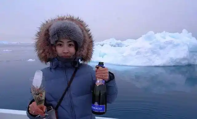 私享生活只是用失恋成就自我你对鲍鲸鲸的了解太少了