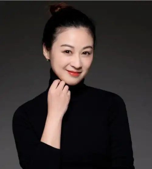 罗晨雪上海昆剧团,国家一级演员