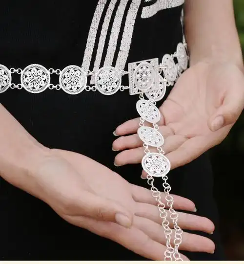 宝茄雷龙首饰旗舰店商品编号:10028745955094商品名称:宝茄雷龙 傣族