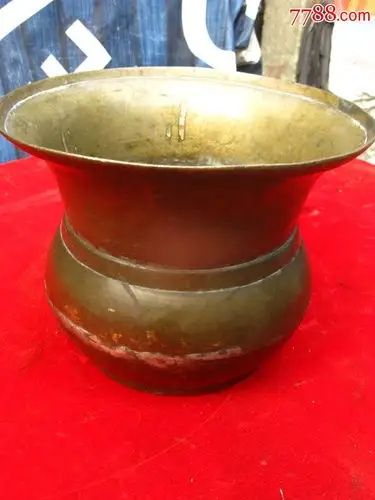 清末铜痰盂厚重.1.8公斤.直径20*高16cm