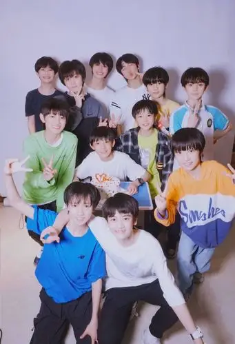 2020年上半年内地男团排名时代峰峻三个团挤进前十第一名当之无愧