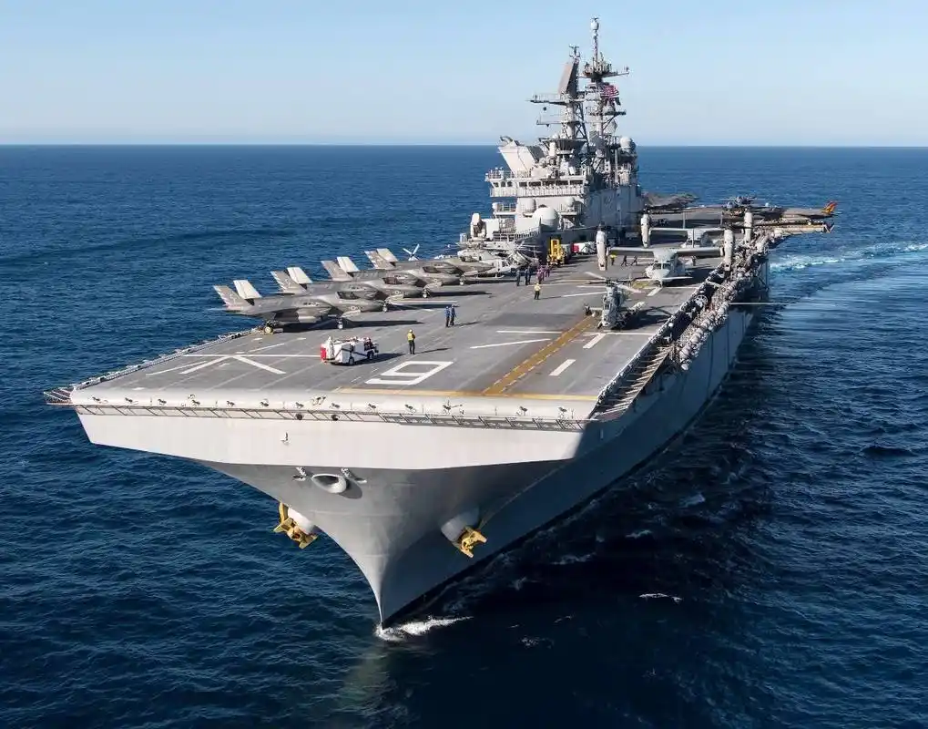 都是开飞机,陆军航空兵,海军航空兵和空军之间有什么区别?