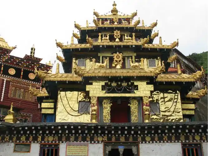 四川白玉县噶陀寺图片681,四川省旅游景点,风景名胜 - 蚂蜂窝图库