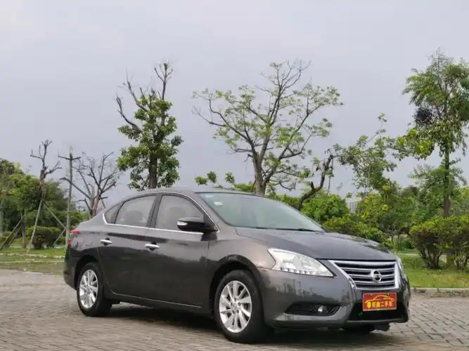 日产轩逸  12款  1.8xl cvt豪华版