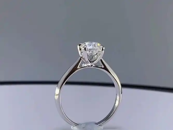 101ct四爪圆形钻戒