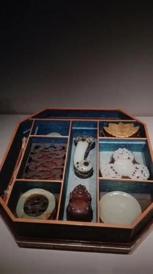 台湾环岛八日游:台北故宫博物院看国宝～饰品篇