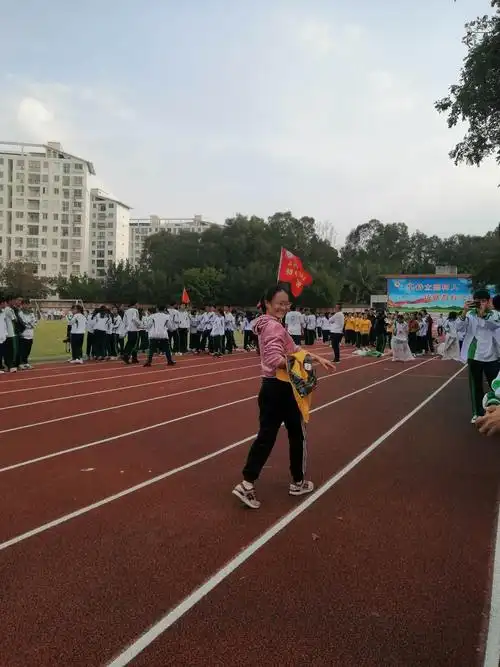 激情无限,逐梦青春——致嘉积二中运动会