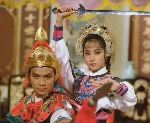 tvb老剧《杨家将》:无线五虎将罕见同台飙戏,饰演亲兄弟