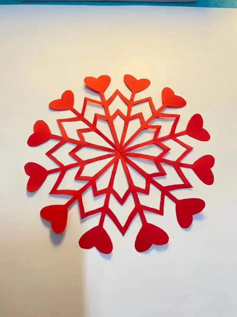 好看窗花剪纸教程