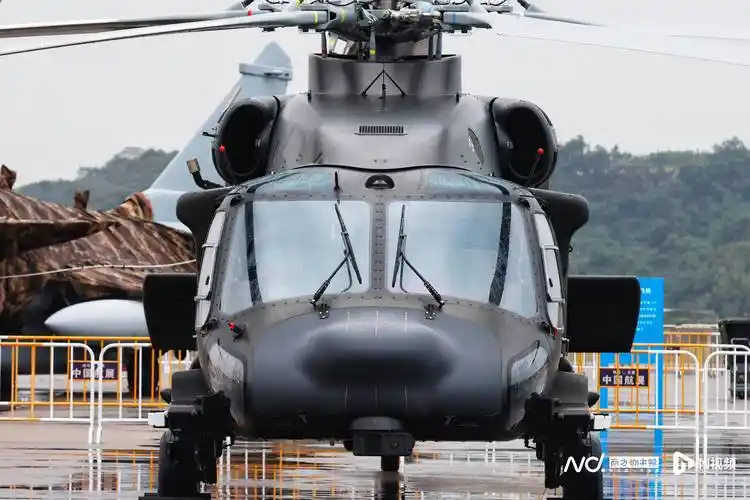 直-20已抵达广东珠海,将首次亮相中国航展_黎湛_南都_摄影