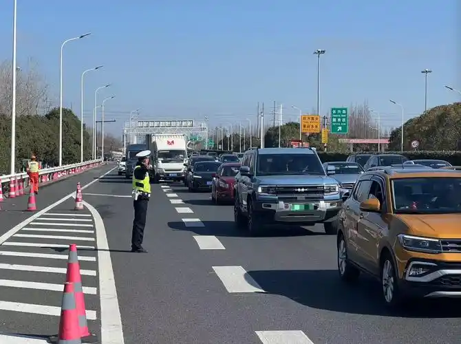 今明两日,g60沪昆高速入沪车辆预计超13万辆次