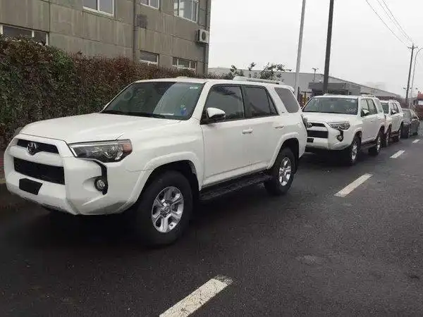 18款丰田超霸4runner美式肌肉越野车 性能更加强悍