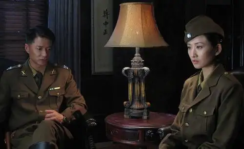 《最后的99天》开播 段奕宏教李玥玩转"潜伏"