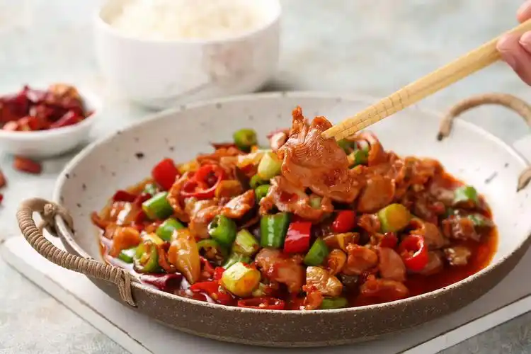 金锦泰食品麻辣鸡杂香麻四溢