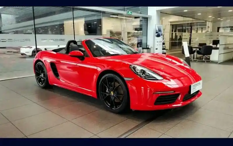 一分钟告诉你保时捷718和911的区别