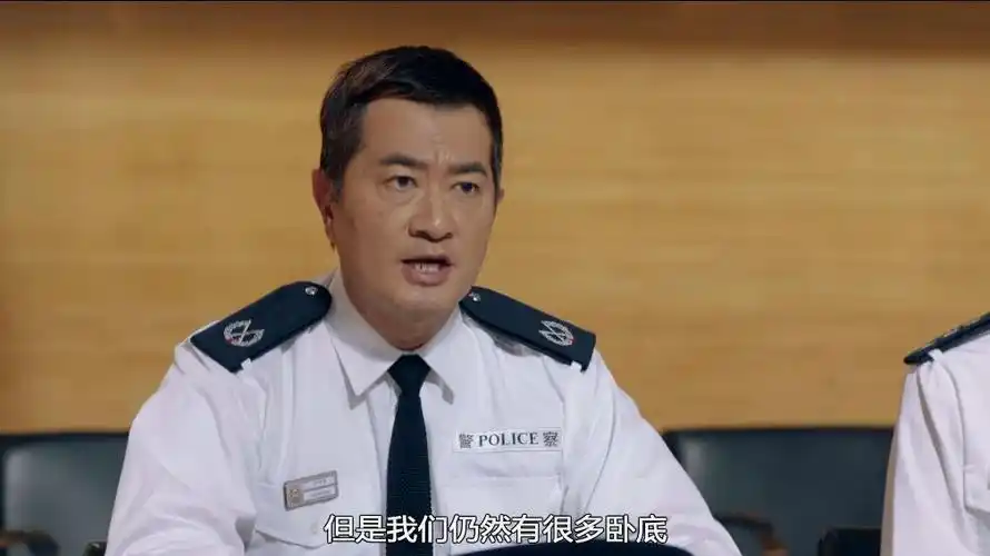 在tvb做足12年警察有颜值有身材现实却因绯闻过多被雪藏