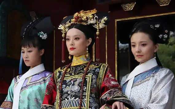 还珠格格老佛爷是甄嬛吗 电视剧背后如此多的秘密