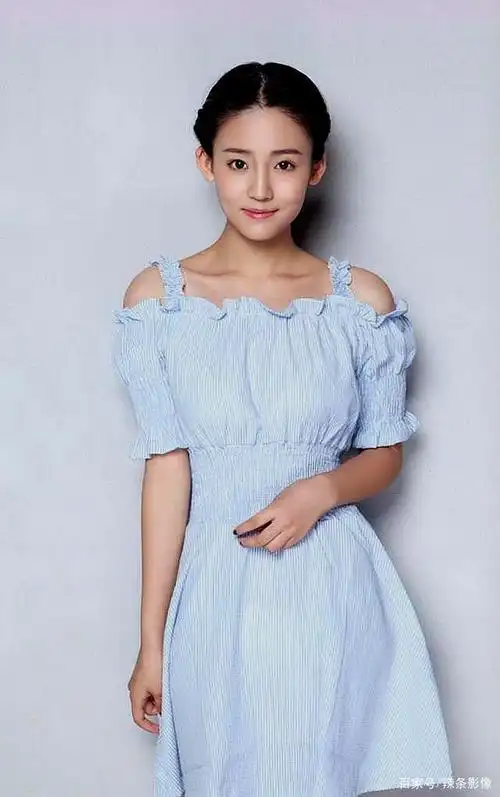 绿地张雨婷美不美,看看这些生活照,你或许就明白了