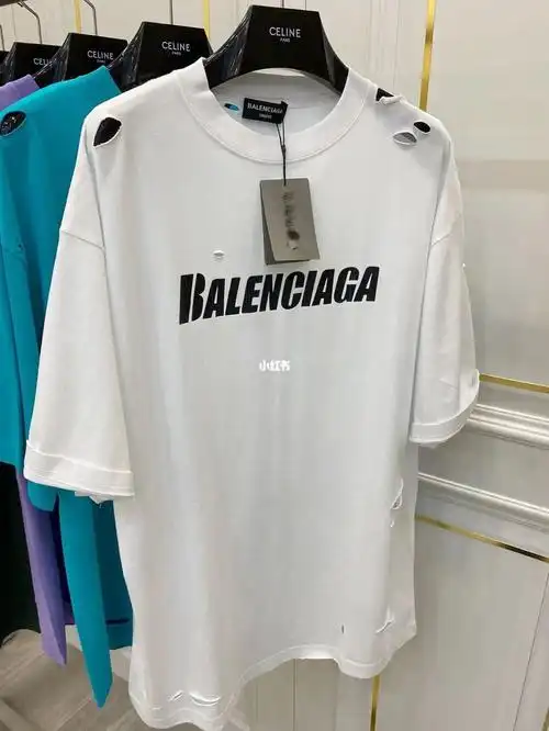 balenciaga巴黎世家破洞字母t恤