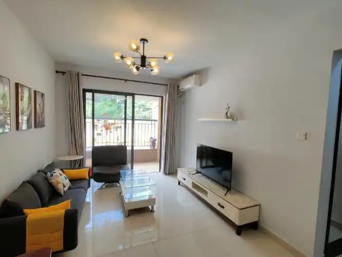 南宁租房丨小区整租两室一厅1200闷民用水电