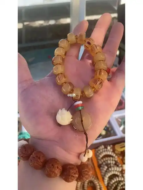 羚羊角手串100一条保真,不真我吃了它#文玩  #羚羊角手串  #手串