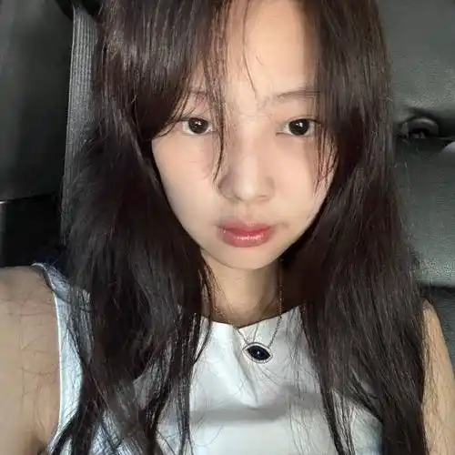 jennie ins