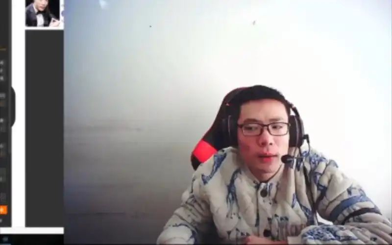 大司马第一次穿发病棉袄之青花瓷,多帅欧!