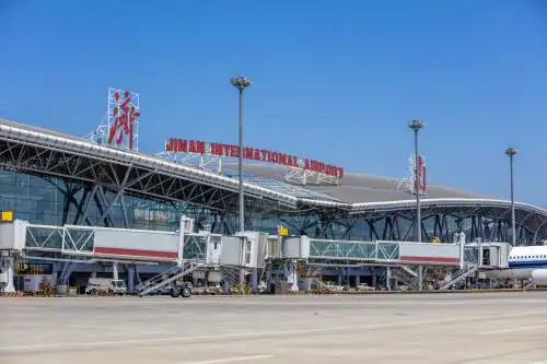 济南遥墙国际机场 中国