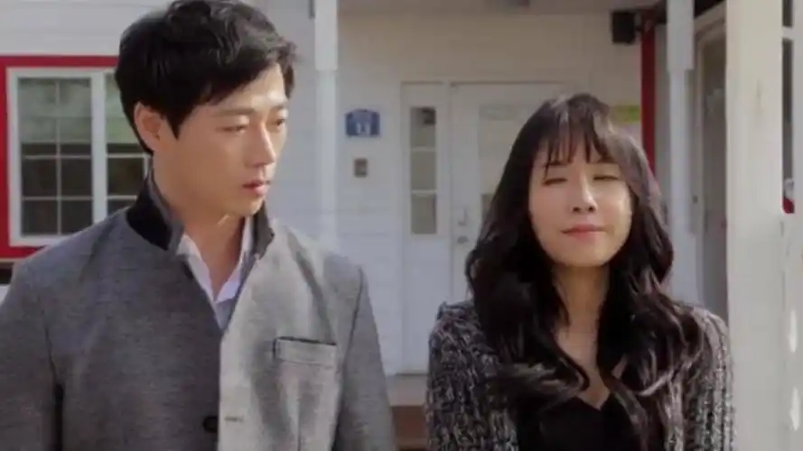 这个韩国男演员是哪位,请问