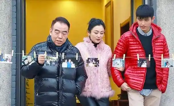 导演陈凯歌:两个儿子完美复刻自己基因,一个成路人甲一个捧不红_陈飞