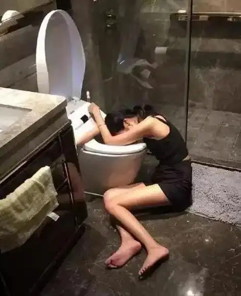 妹子喝醉了,告诉我该怎么办?