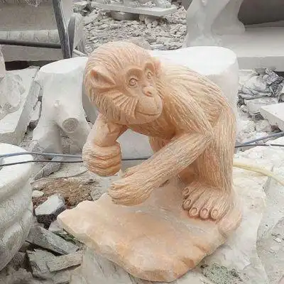 偷吃香蕉的小猴子石雕
