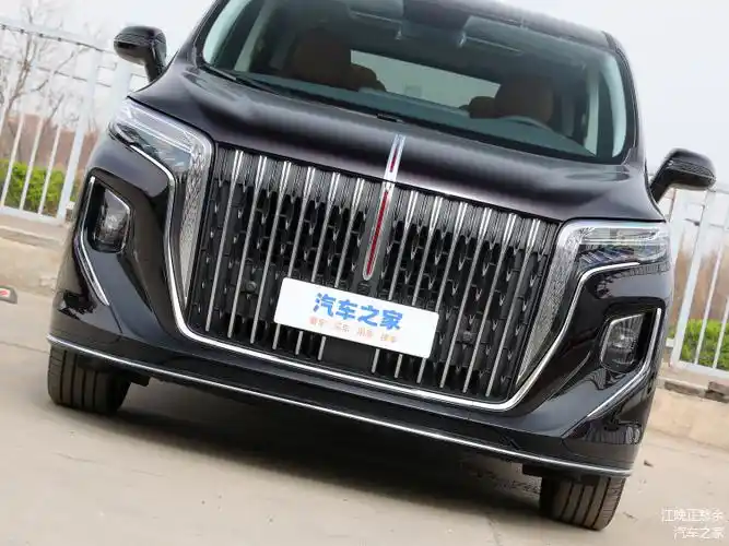 奔腾m9与红旗hq9大比拼mpv市场的新选择