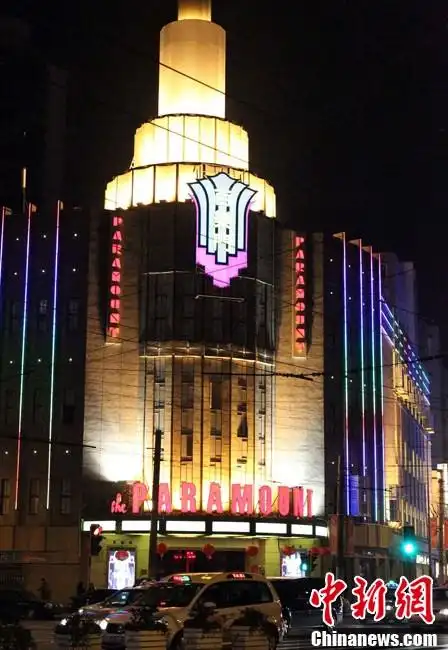 情人节之夜"百乐门"还原上海滩怀旧婚典