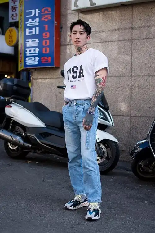 跟着摄影师的镜头看看首尔街头的潮人