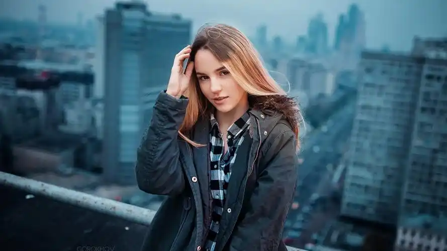 精选欧美美女高清壁纸