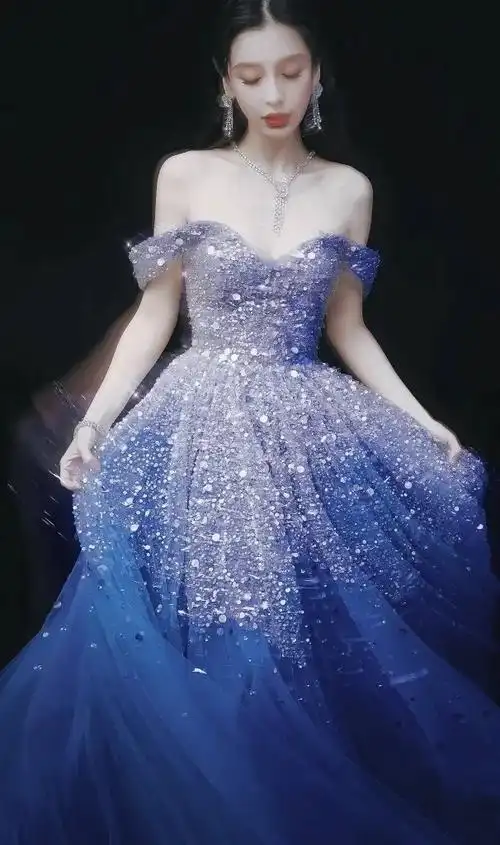 angelababy 蓝色仙女裙,优雅又甜美,宛如仙女下凡,美出天际!