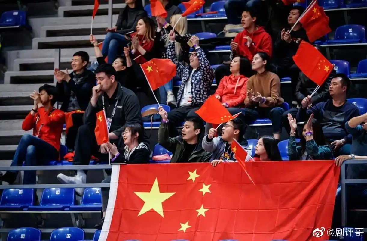 视频丨中国女篮进军东京奥运会,赛后高喊"武汉加油"!