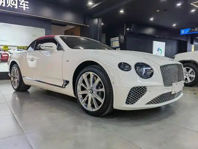 宾利欧陆gt全新性能升级豪华轿跑