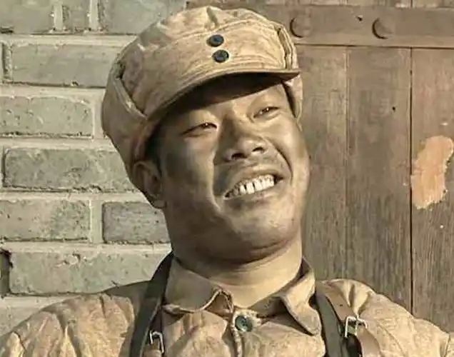 回顾内地离世的8位黄金配角,以为他们息影退圈,其实已去世多年